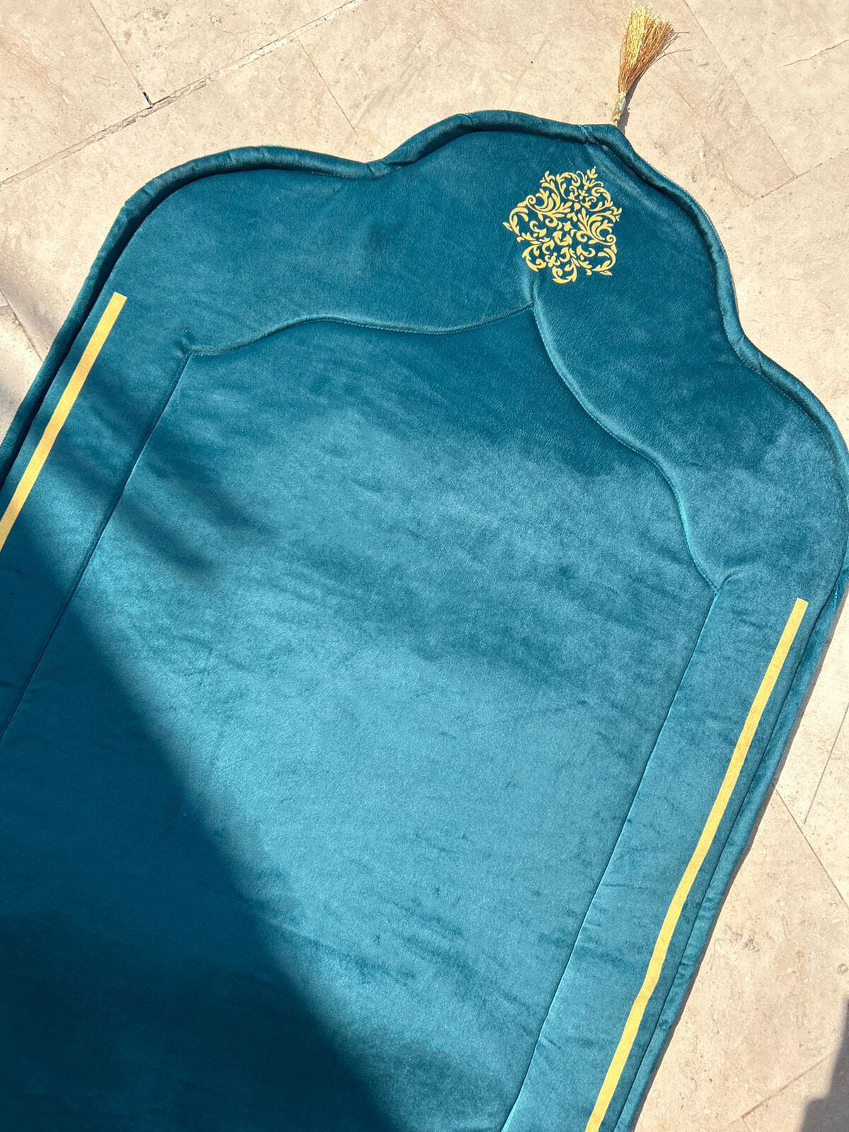 Curve Shaped Mat - Emerald Green